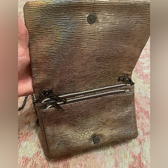 Iridescent Clutch 💖 - Picture 6 of 12